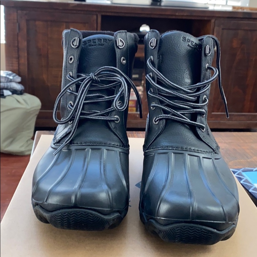 Men’s Sperry Avenue Duck Synth boots